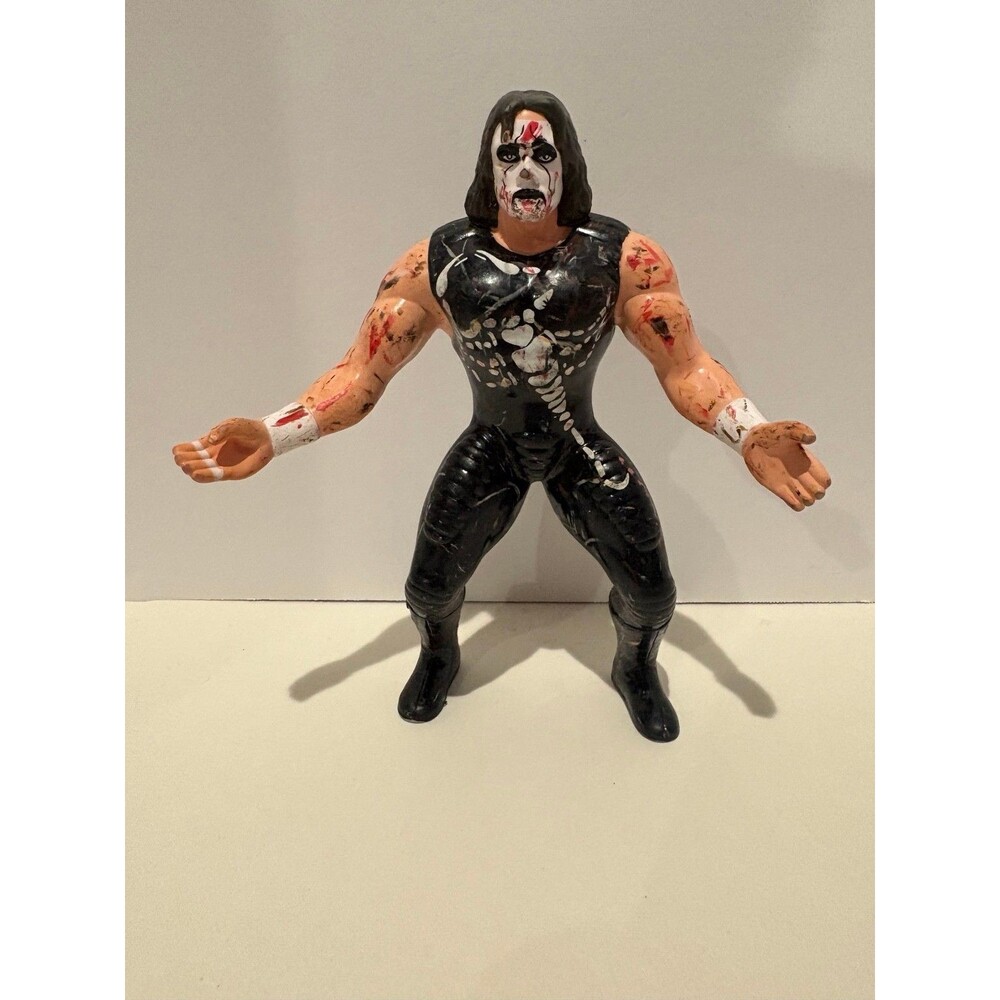 1999 Toy Biz WCW Sting Scorpion Smash N Slam Wrestling Figure Loose Crow